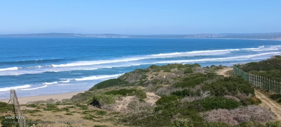 7 Bedroom Property for Sale in Dana Bay Western Cape